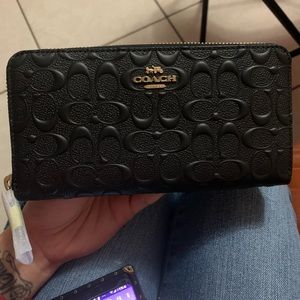 Cosch accordian wallet in signature leather